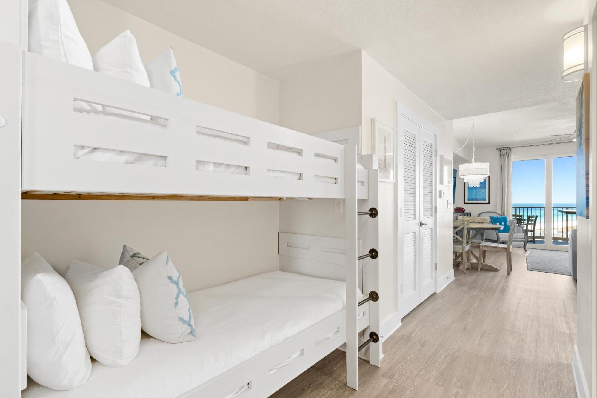 Calypso Tower 3 Apartment