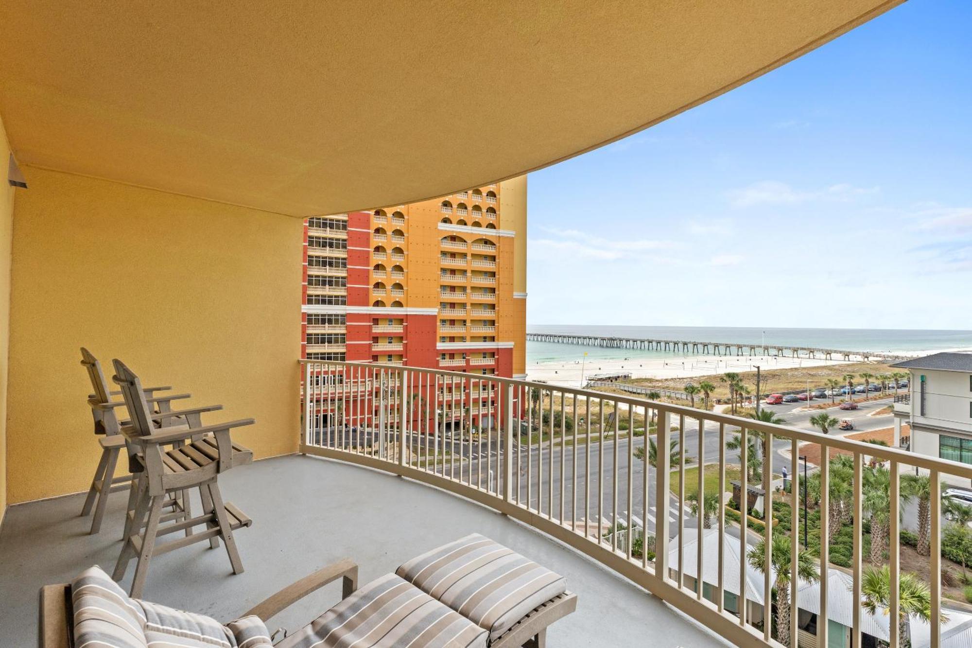 Calypso Tower 3 Apartment